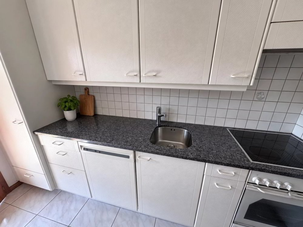 3 rooms Apartment for rent in Sion - image 1/8