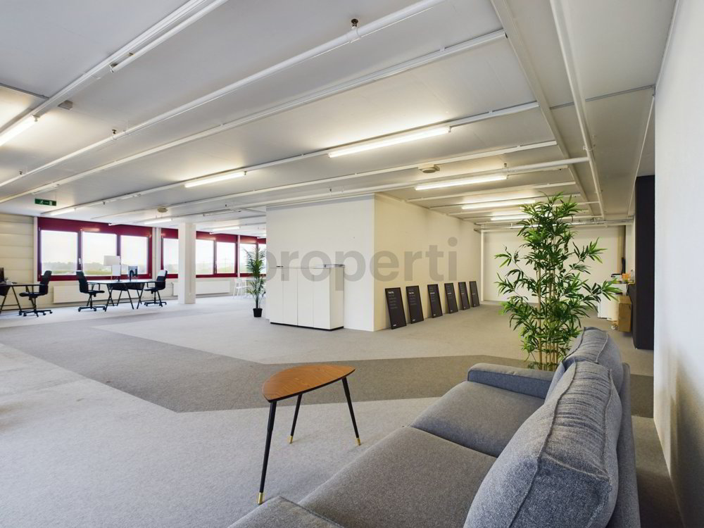 Grosszügiges und modernes Büro in Zollikofen - Ansicht 2
