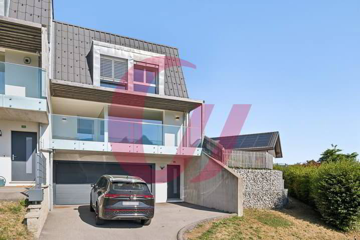 5.5 rooms House to buy in Le Pâquier-Montbarry - image 1/11