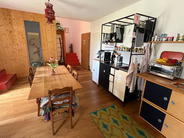 Bauernhaus mit 2 Wohnungen und Restaurant (mit weiteren Wohnungen... - Mehr