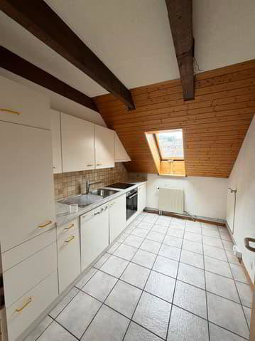 3.5 rooms Apartment for rent in La Chaux-de-Fonds - image 1/8