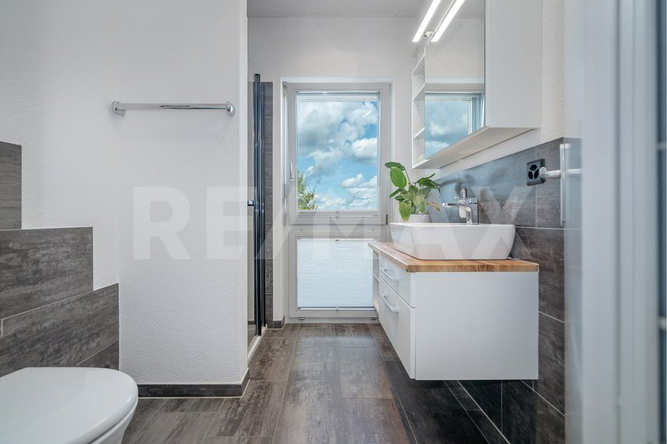 Maison 4.5 pièces à acheter à Bergdietikon - image 1/13