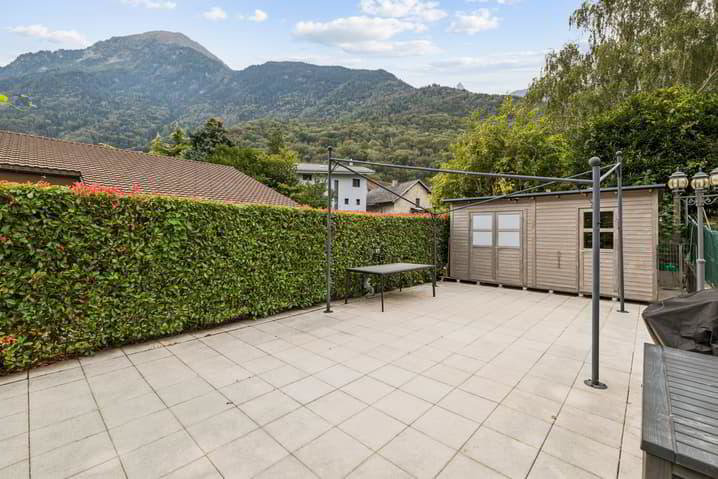 5.5 rooms House to buy in Evionnaz - image 1/13