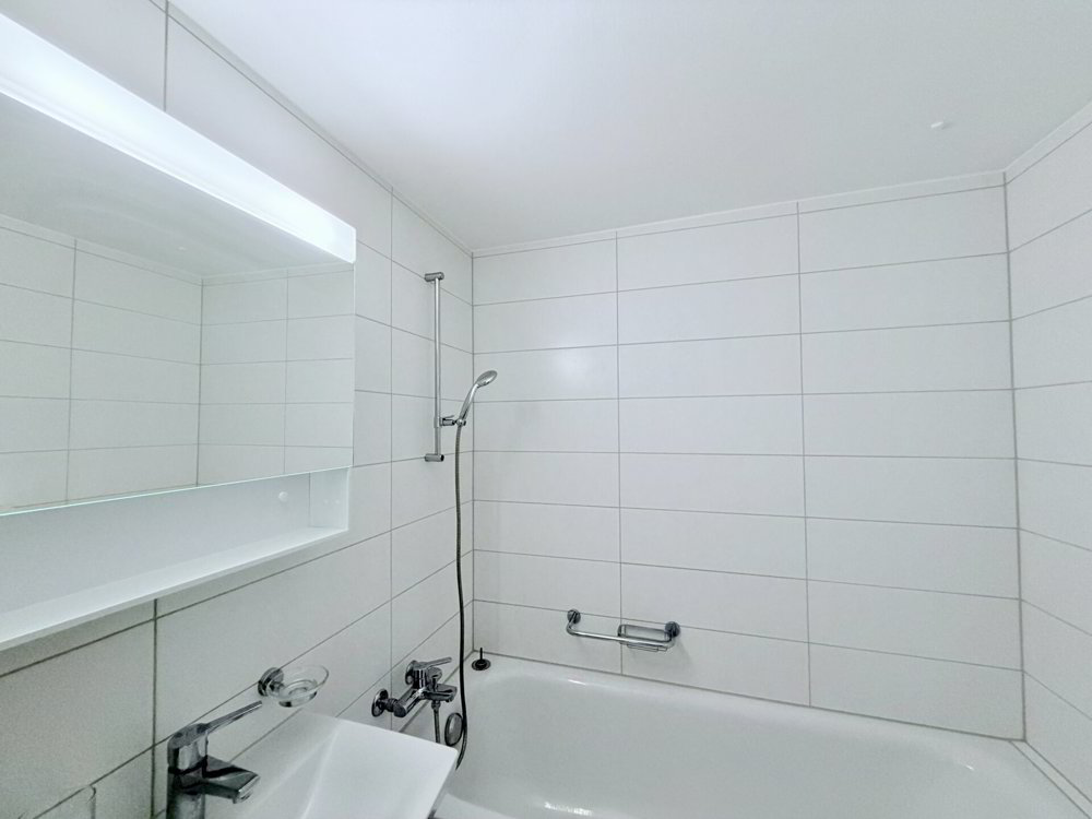 2 rooms Apartment for rent in La Chaux-de-Fonds - image 1/5