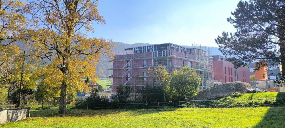 4 rooms Apartment to buy in Villeret - image 1/13
