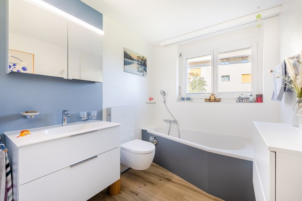 4 rooms Apartment to buy in Degersheim - image 1/13