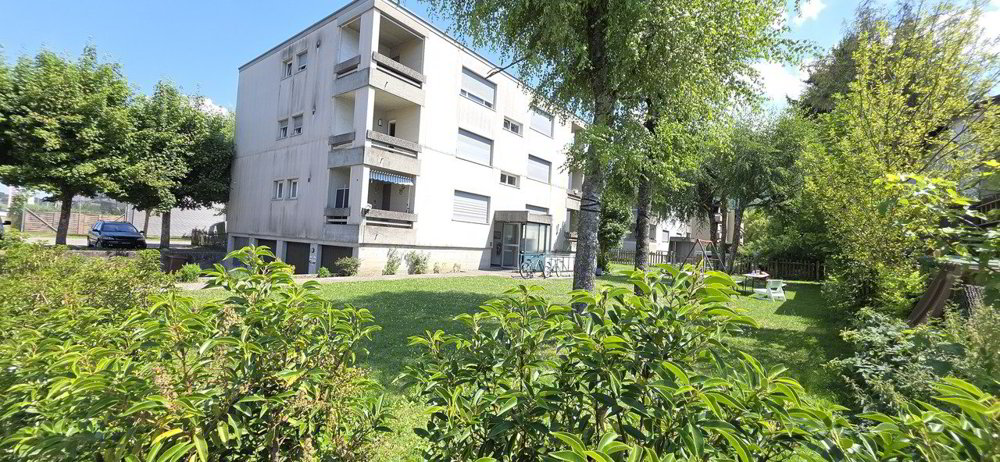 3 rooms Apartment for rent in Bassecourt - image 1/6