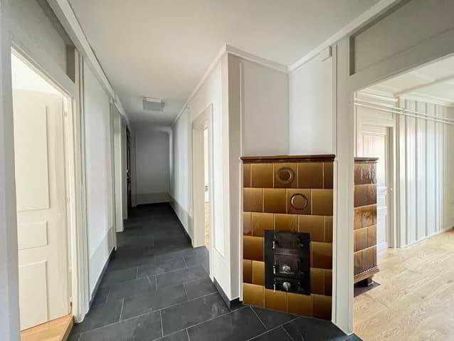 null rooms Office & Commercial to buy in La Chaux-de-Fonds - image 1/7