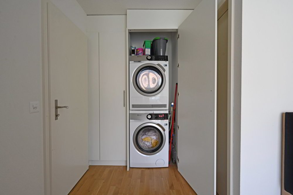 2 rooms Apartment to buy in Gümligen - image 1/7