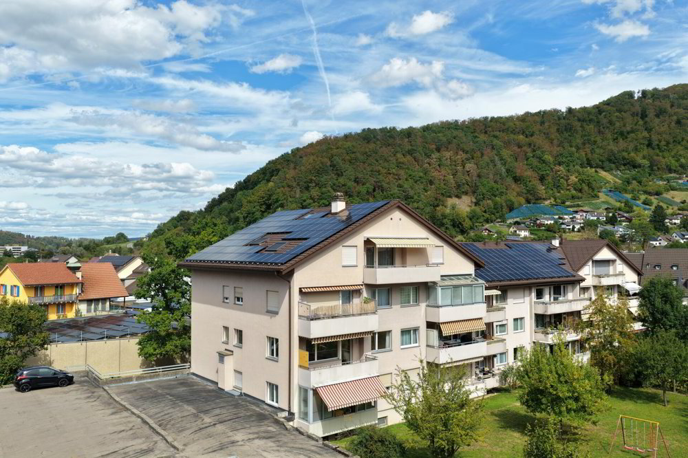 3.5 rooms Apartment to buy in Oberdorf BL - image 1/8