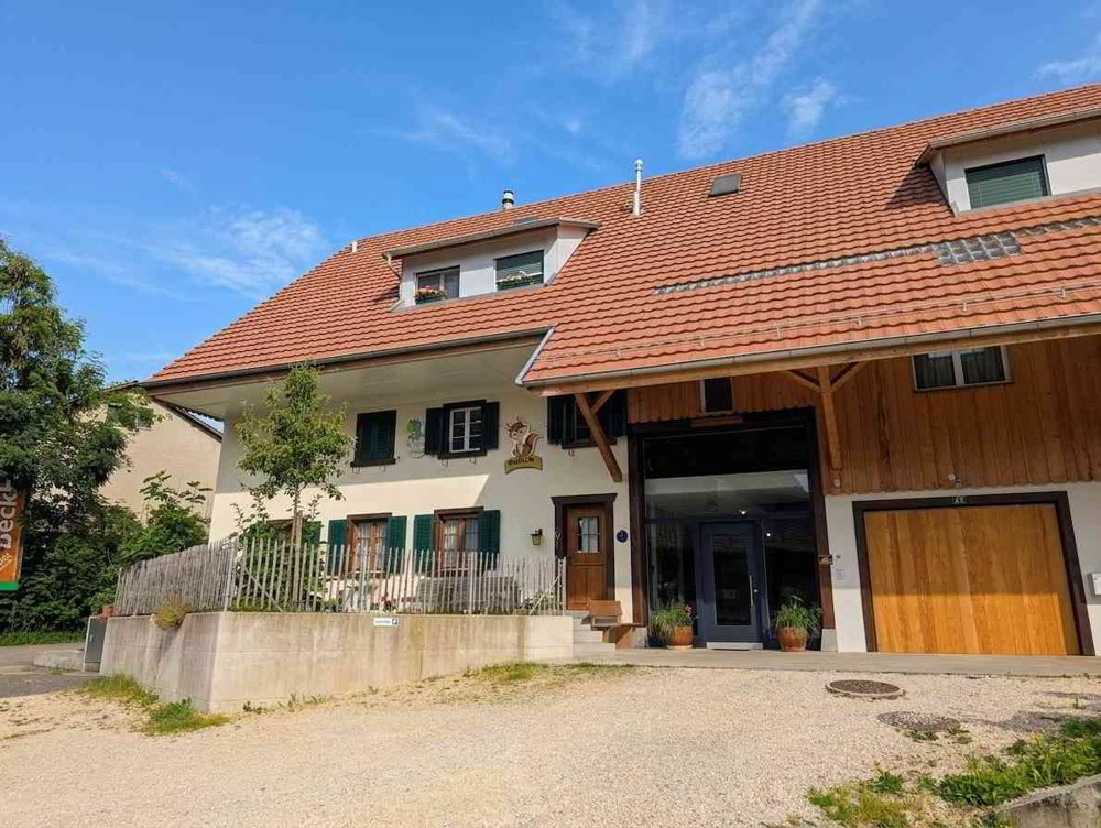 3.5 rooms Apartment to buy in Schupfart - image 1/8