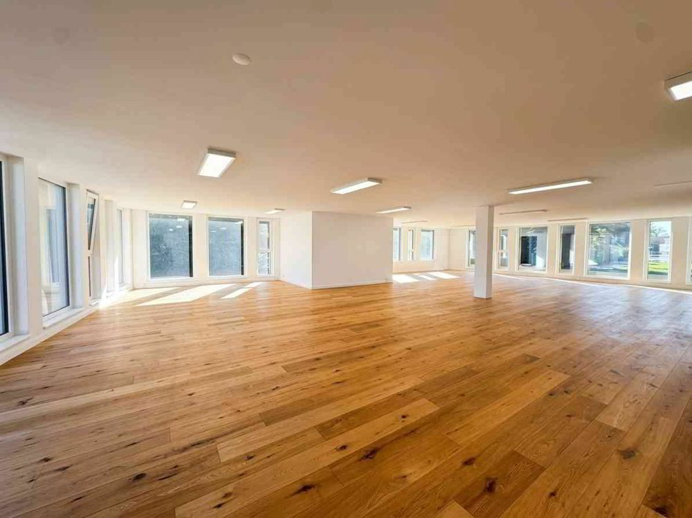 1 rooms Office & Commercial for rent in Recherswil - image 1/4