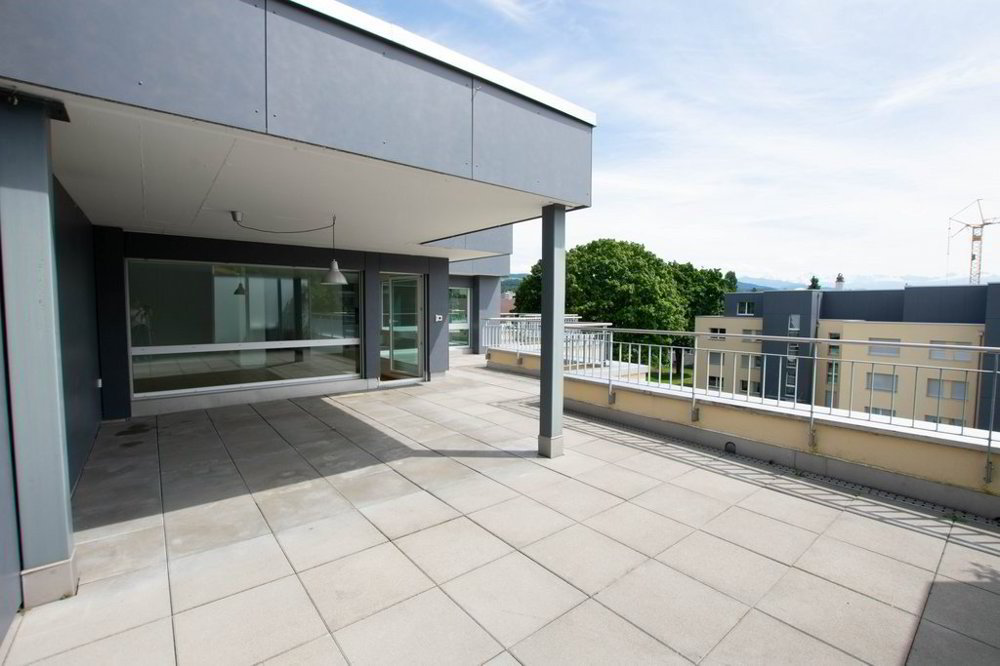 Appartement 4 pièces à louer à Münsingen - image 1/11