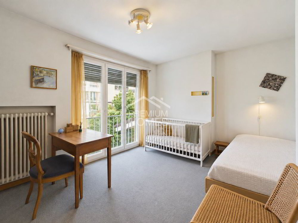8 rooms House to buy in Lenzburg - image 1/13
