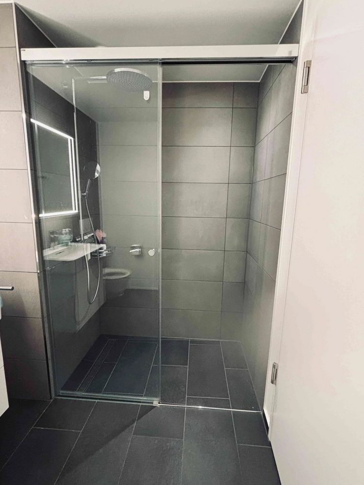 4.5 rooms Apartment for rent in Neuhausen am Rheinfall - image 1/13