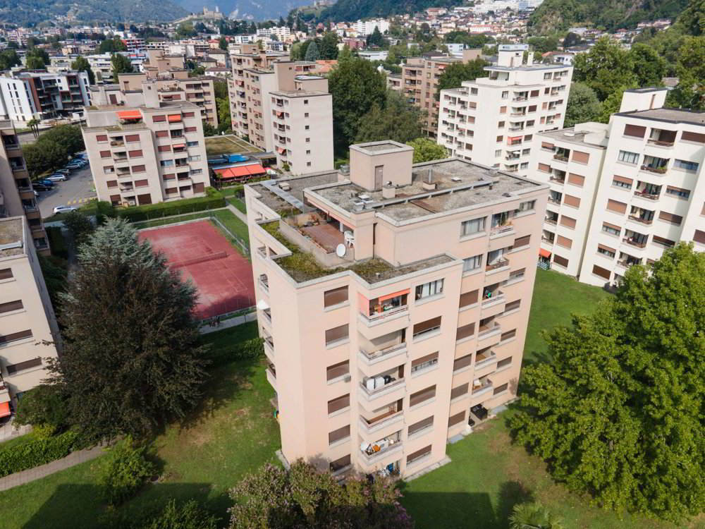 Parcheggio, garage di null locali in affitto a Giubiasco - immagine 1/1