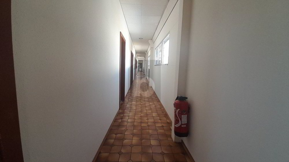 SPACIEUX, MODERNE ET IDÉALEMENT SITUÉ - Ansicht 5