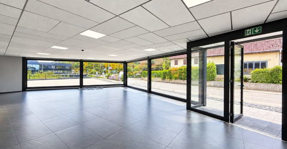 Locaux commerciaux de 221,5 m² à louer emplacement stratégique à Porrentruy - Ansicht 3