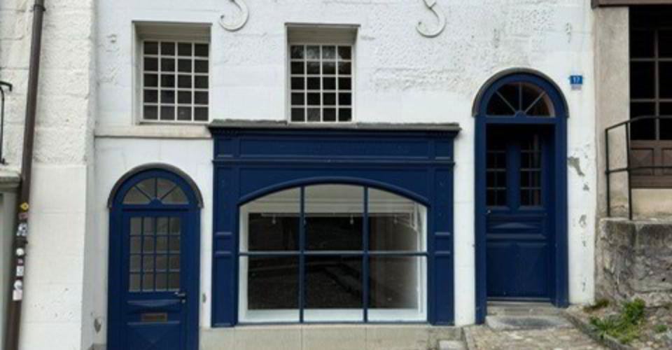 null rooms Office & Commercial for rent in Lausanne - image 1/8
