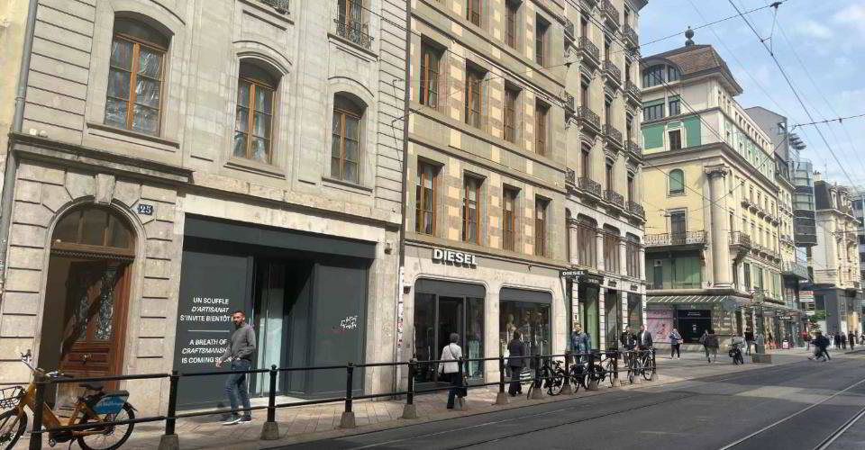BUREAUX D'EXCEPTION DE 177 M² - RUE DE LA CROIX-D'OR - Ansicht 2