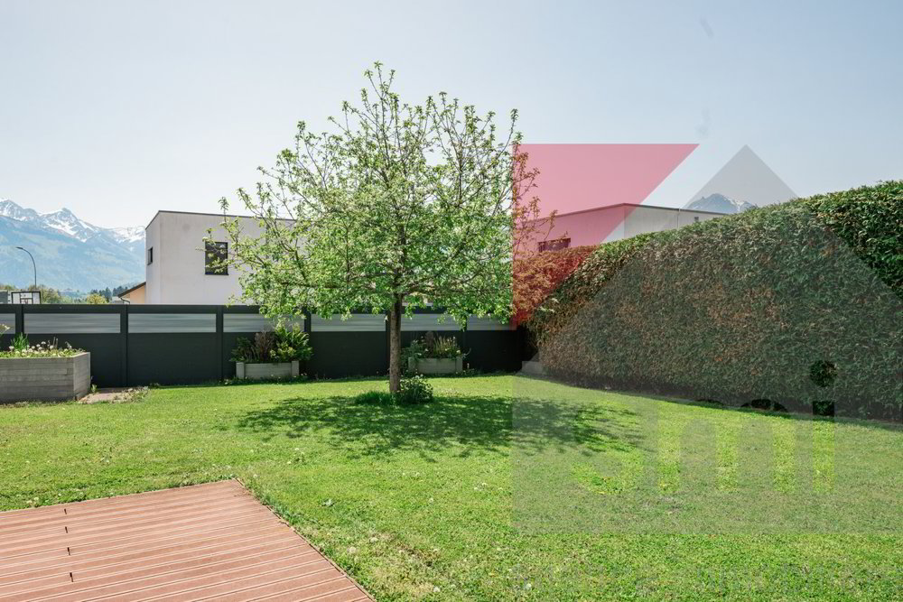 6 rooms House to buy in Bulle - image 1/13