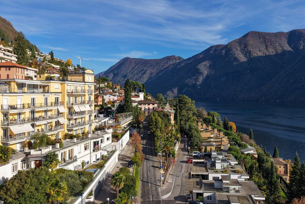 5.5 rooms Apartment to buy in Castagnola - image 1/17