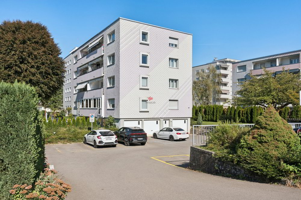 4 rooms Apartment to buy in Goldach - image 1/10