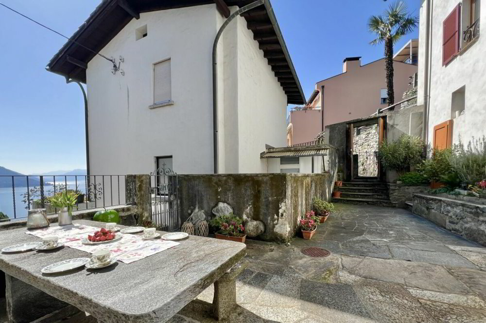 Casa di 6 locali in vendita a Brissago - immagine 1/13