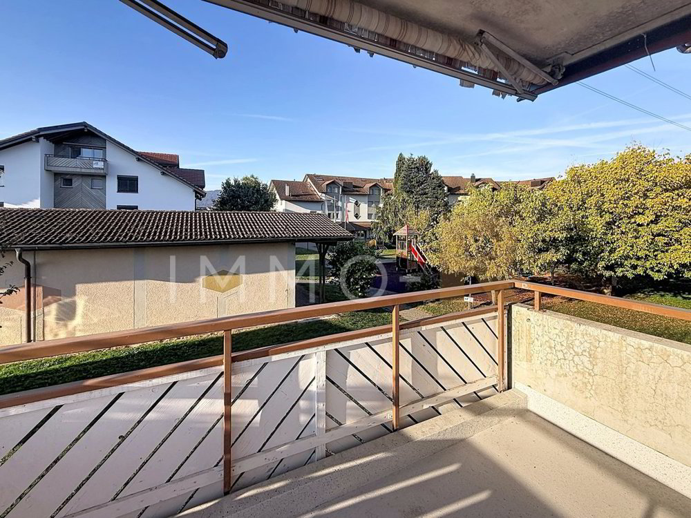 4 rooms Apartment to buy in Bossonnens - image 1/10
