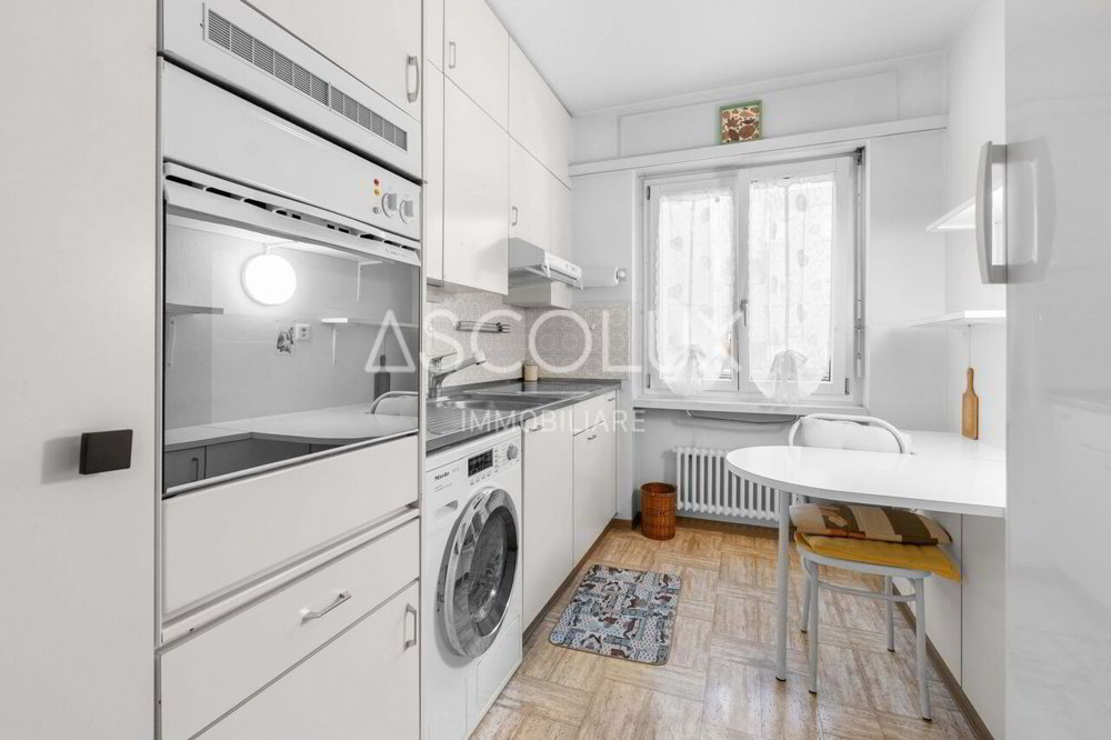 2 rooms Apartment to buy in Locarno - image 1/13