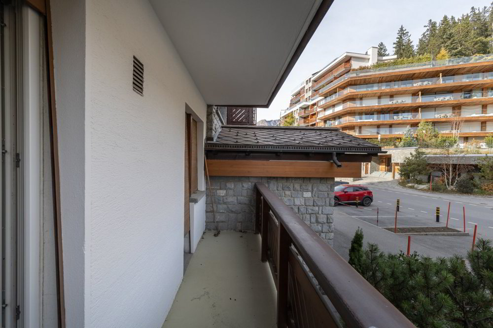 4 rooms 2048 for rent in Crans-Montana - image 1/15