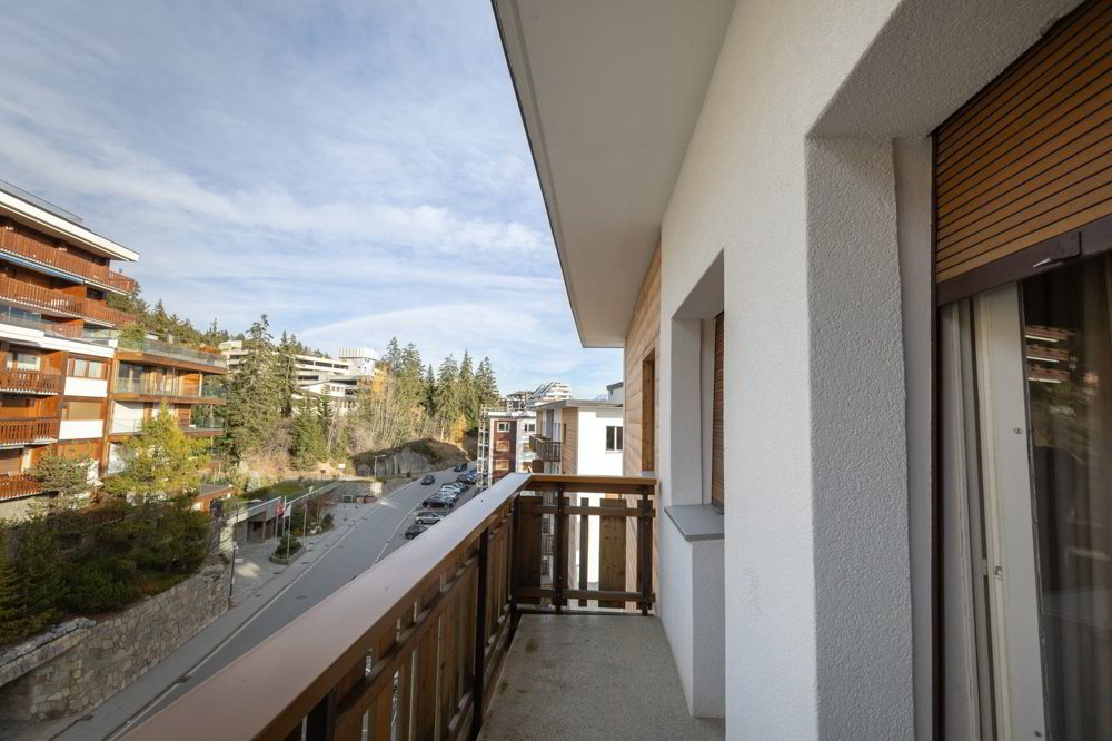 5 rooms 2048 for rent in Crans-Montana - image 1/15