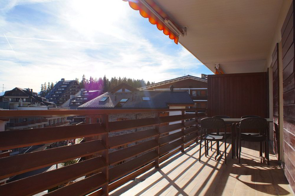 2 rooms 2048 for rent in Crans-Montana - image 1/17