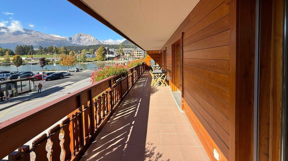 4 rooms 2048 for rent in Crans-Montana - image 1/15