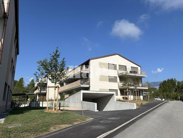 null rooms Car park, garage for rent in Satigny - image 1/1