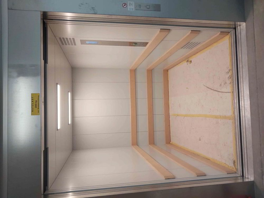Lagerfläche (340 m²) in Brunnen SZ nahe bei N4 - Ansicht 5