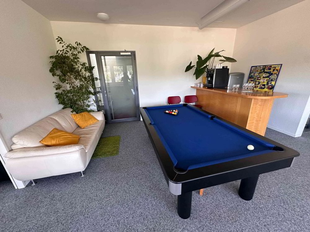 Furnished office next to train station - Mehr