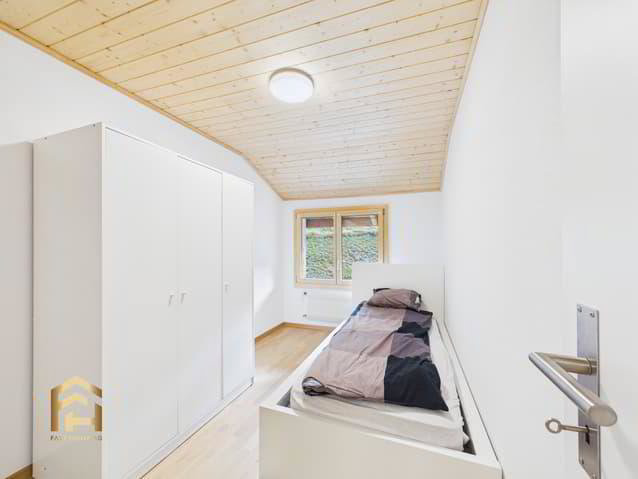 11 rooms House to buy in Bürchen - image 1/13
