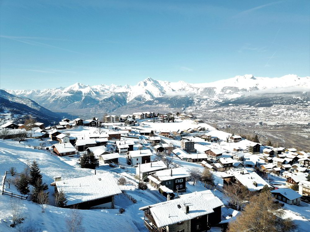 2 rooms Apartment to buy in Nax - image 1/4