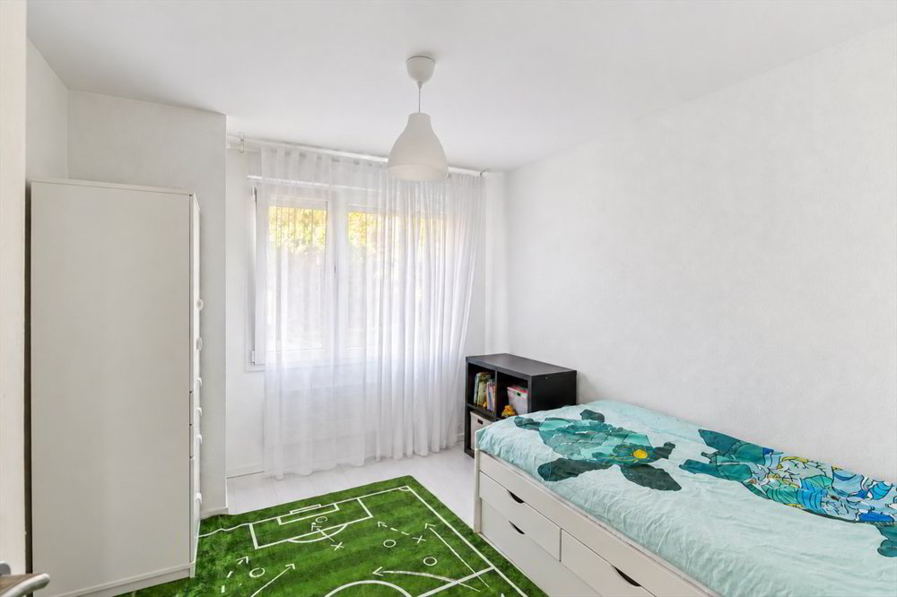 4 rooms Apartment to buy in Neuchâtel - image 1/7