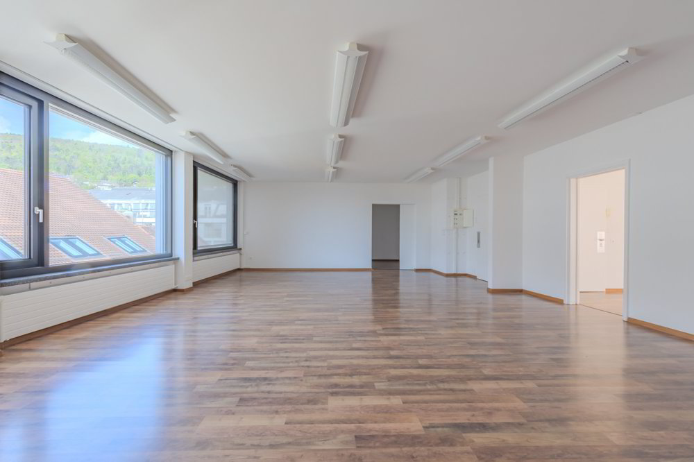 null rooms Office & Commercial for rent in Biel/Bienne - image 1/5