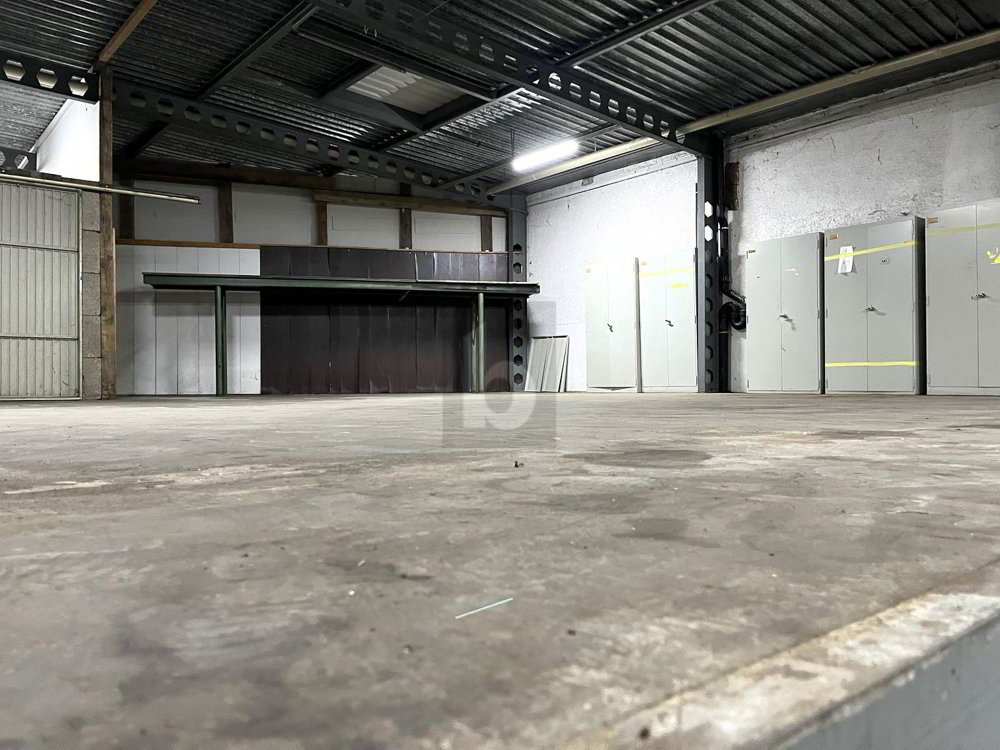 AUTOWERKSTATT ZU VERMIETEN - Ansicht 4