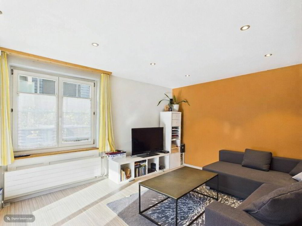 9 rooms House to buy in Nesslau - image 1/9