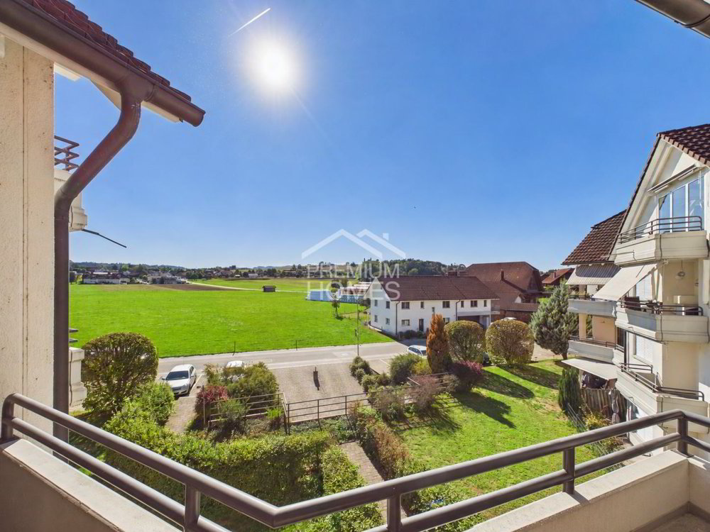 6 rooms Apartment to buy in Bürglen TG - image 1/13