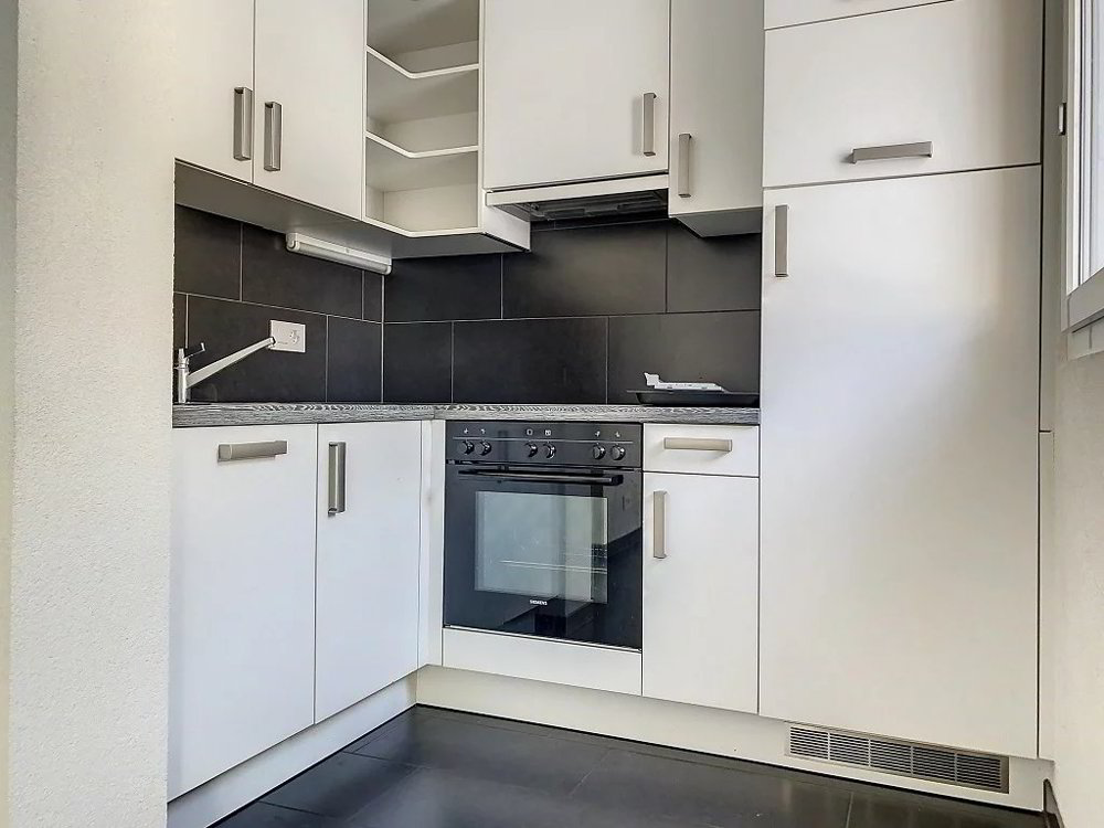 Appartement 1 pièces à louer à Fully - image 1/9