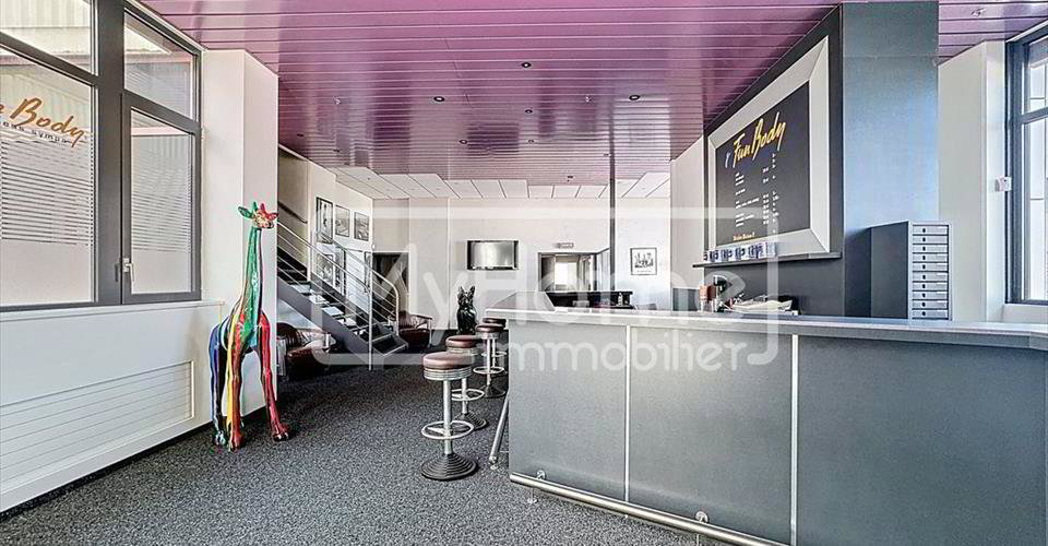 Salle de fitness de 967 m² à Lonay entièrement équipée à louer - Ansicht 2