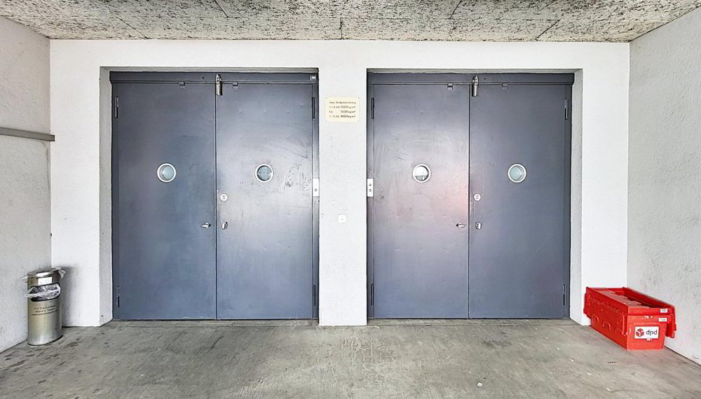 "Lagerfläche mit grosser Anlieferung und guter Zugänglichkeit in Glattbrugg!" - Ansicht 3