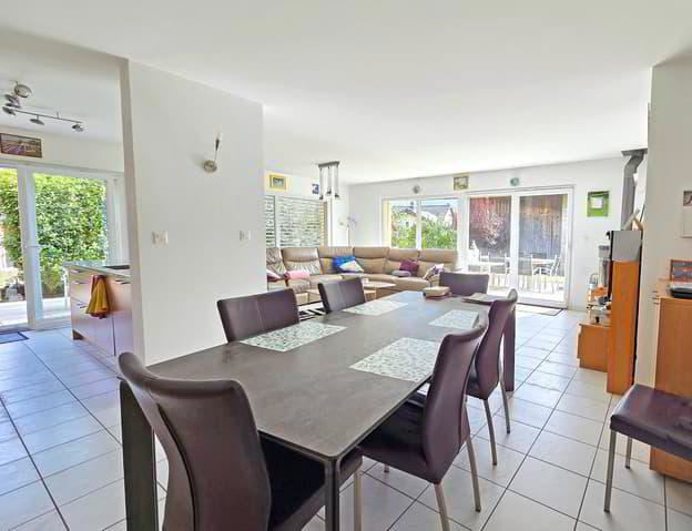 Haus – Fully - Ansicht 3