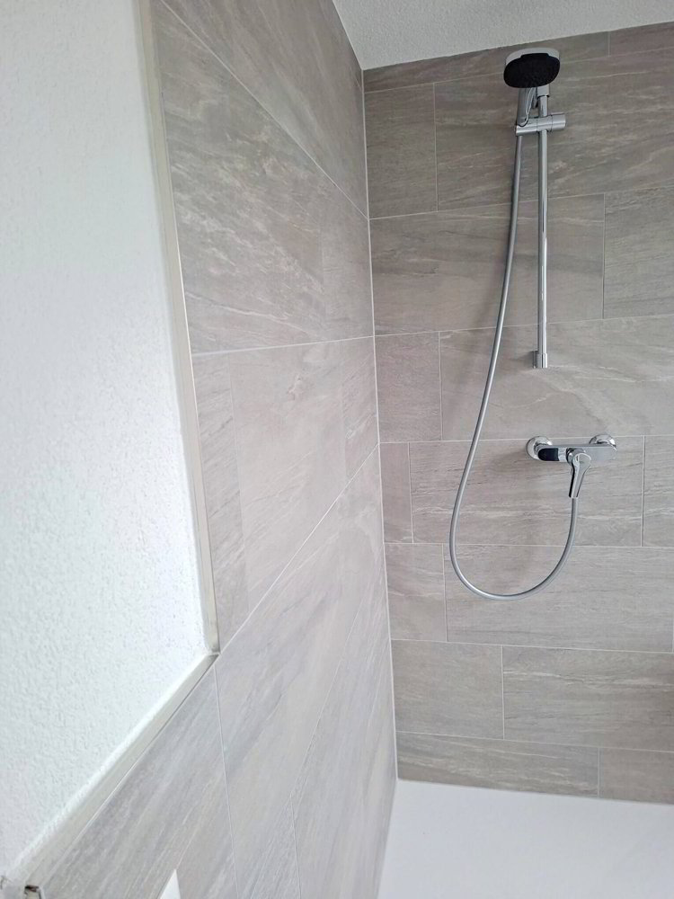 2 rooms Apartment for rent in Rheineck - image 1/7