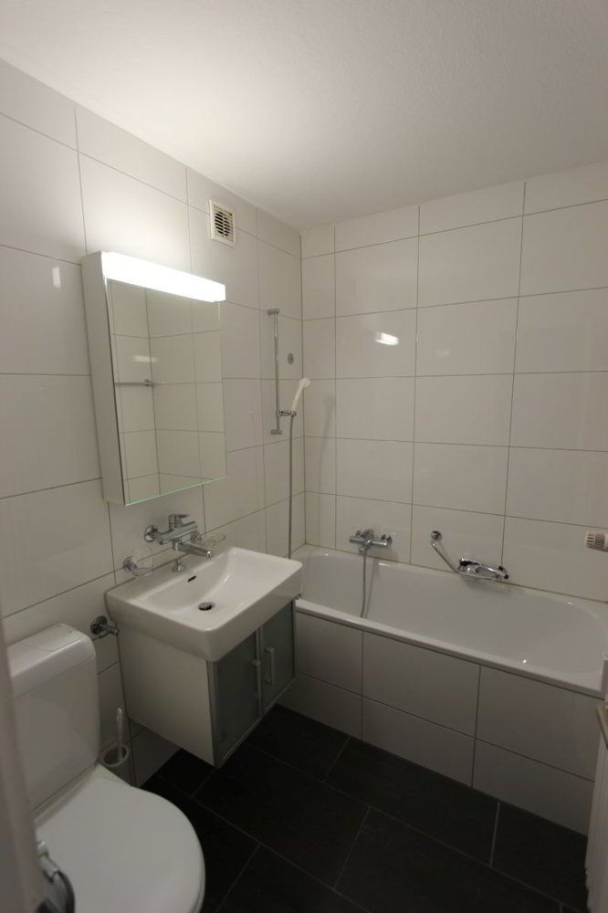 2 rooms Apartment for rent in Jona - image 1/9
